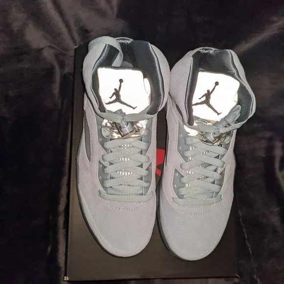 Jordan 5 Retro - Bluebirds (W) 6.5 - NEW - Picture 5 of 6